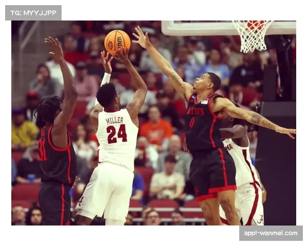 通讯：一支大学篮球队的“疯狂三月”黑马之旅——圣彼得堡大学的故事